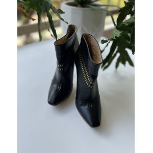 L.A.M.B women studded stiletto ankle boots black leather  size: 5 1/2M